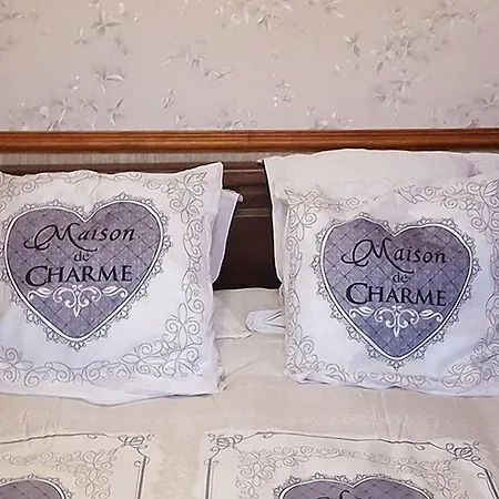 Bed & Breakfast Camden House 3*