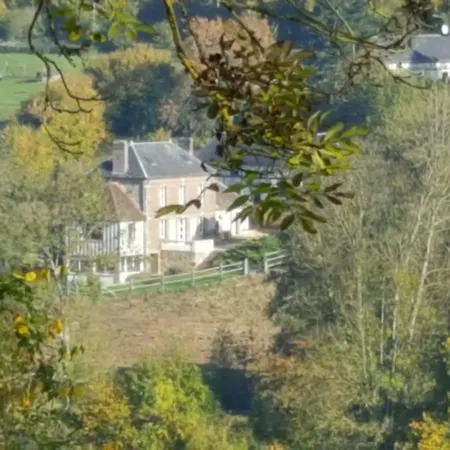 Bed and Breakfast Camden House 3*